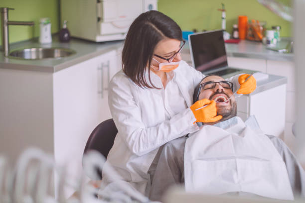 Best Emergency Treatment for Toothache in Clksville, AR